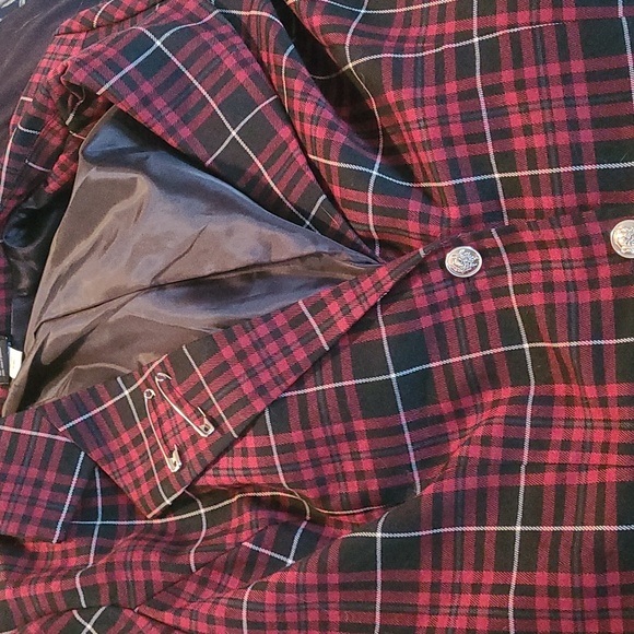 Dark Red Plaid Crop Girls Blazer - Picture 7 of 7